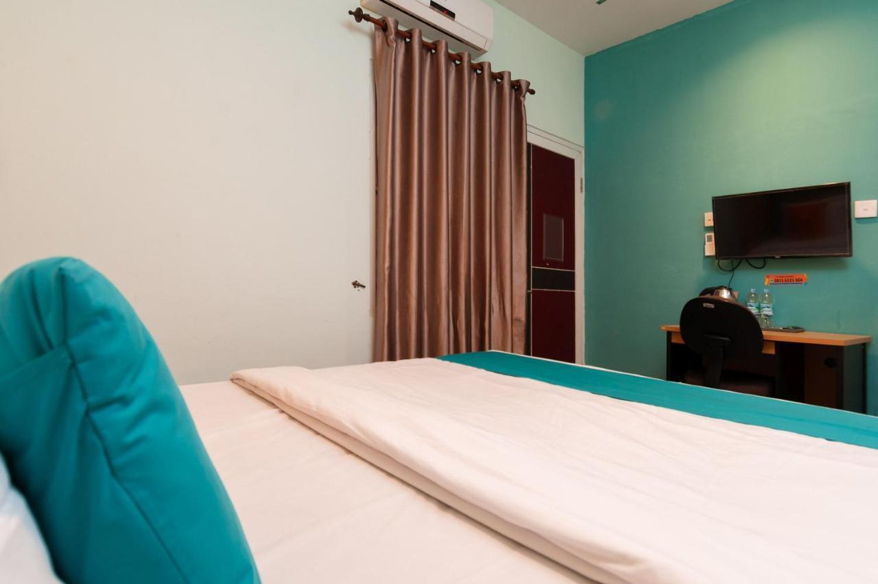 Sans Hotel Finest Medan Ngoại thất bức ảnh