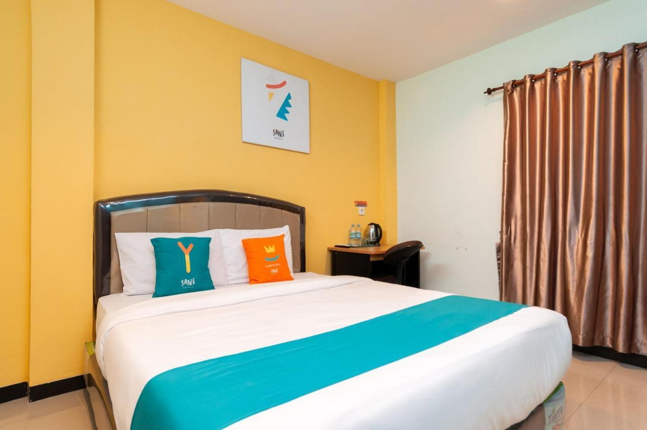 Sans Hotel Finest Medan Ngoại thất bức ảnh
