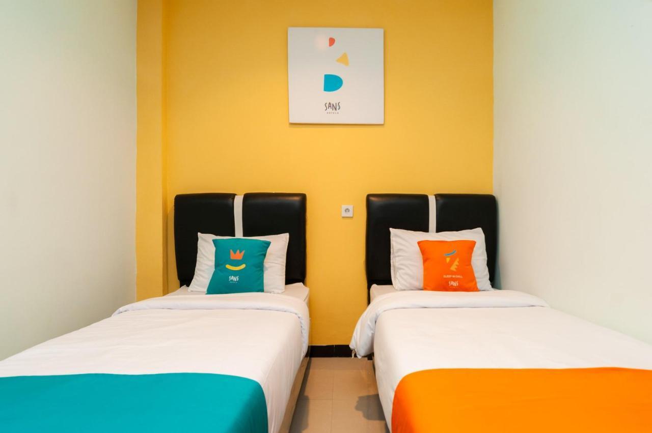 Sans Hotel Finest Medan Ngoại thất bức ảnh